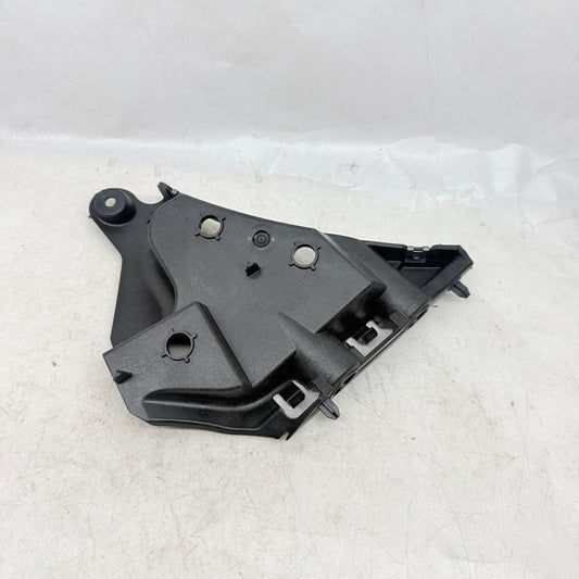 Volvo XC60 Sol Ön Tampon Braketi 30763435 En Uygun Oto Parça