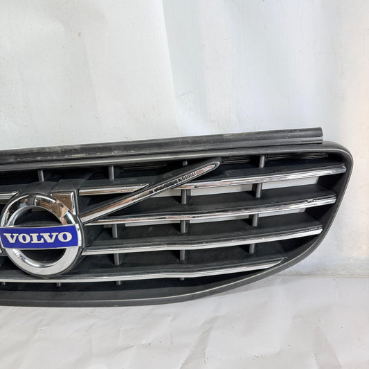 Volvo XC60 Radarlı Ön Panjur 31333833 14-17 En Uygun Oto Parça