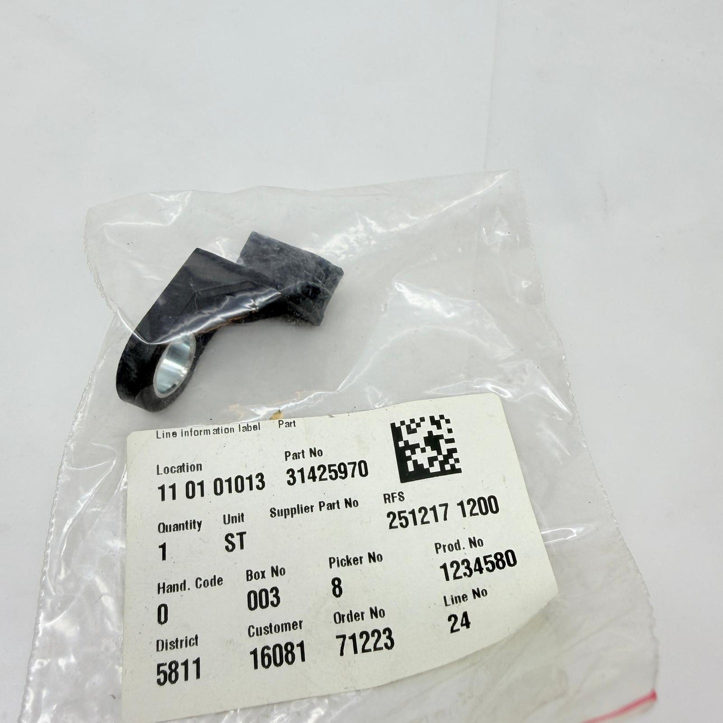 Volvo S90 V90 Far Alt Ayağı Panel Braketi 31425970 En Uygun Oto Parça