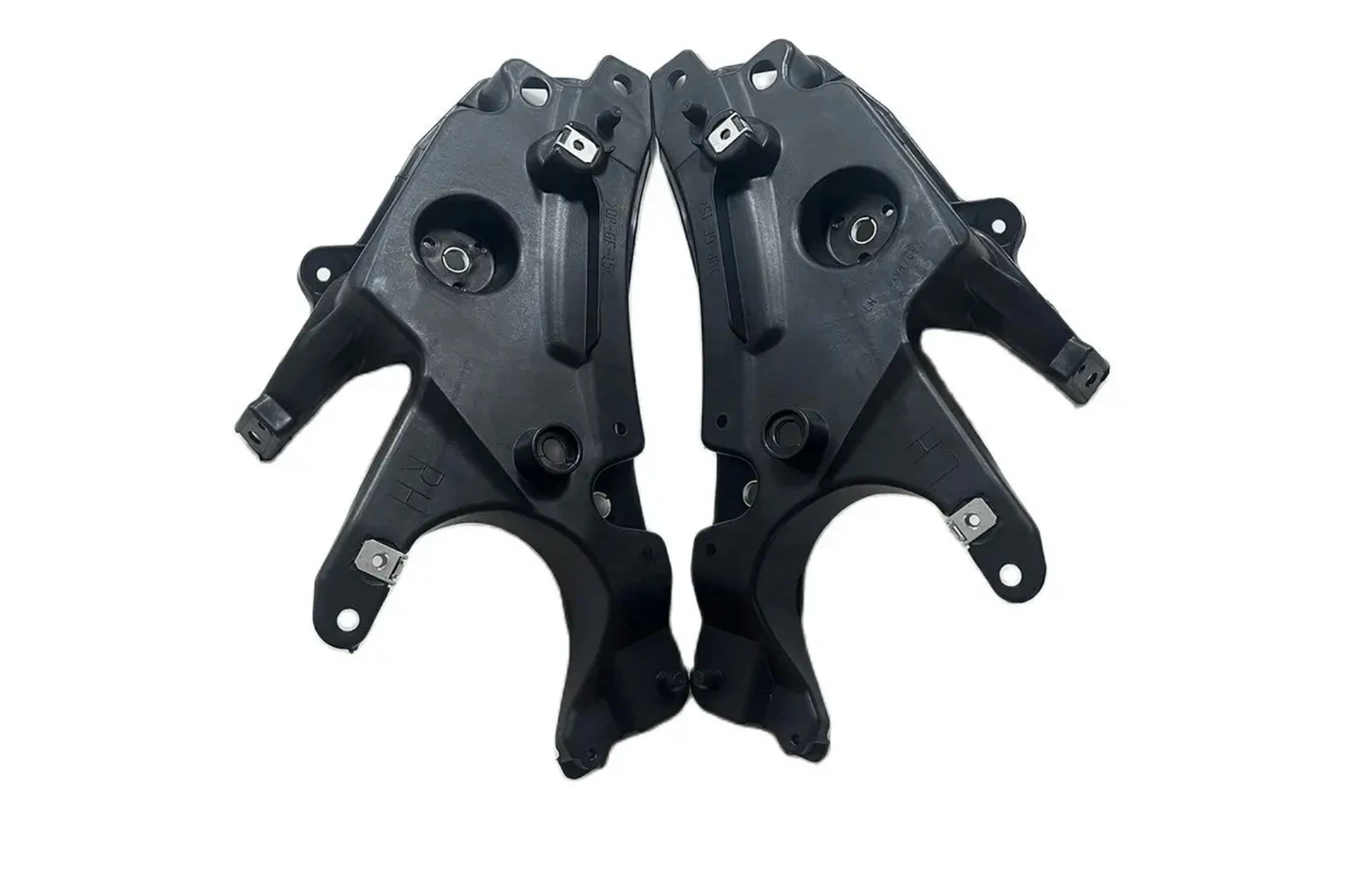 VOLVO S90 Çamurluk Bağlantı Ayağı 31447897 31447898