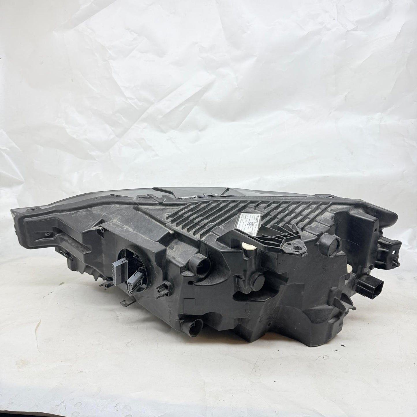Volvo XC60 Sağ Far 32342507 En Uygun Oto Parça
