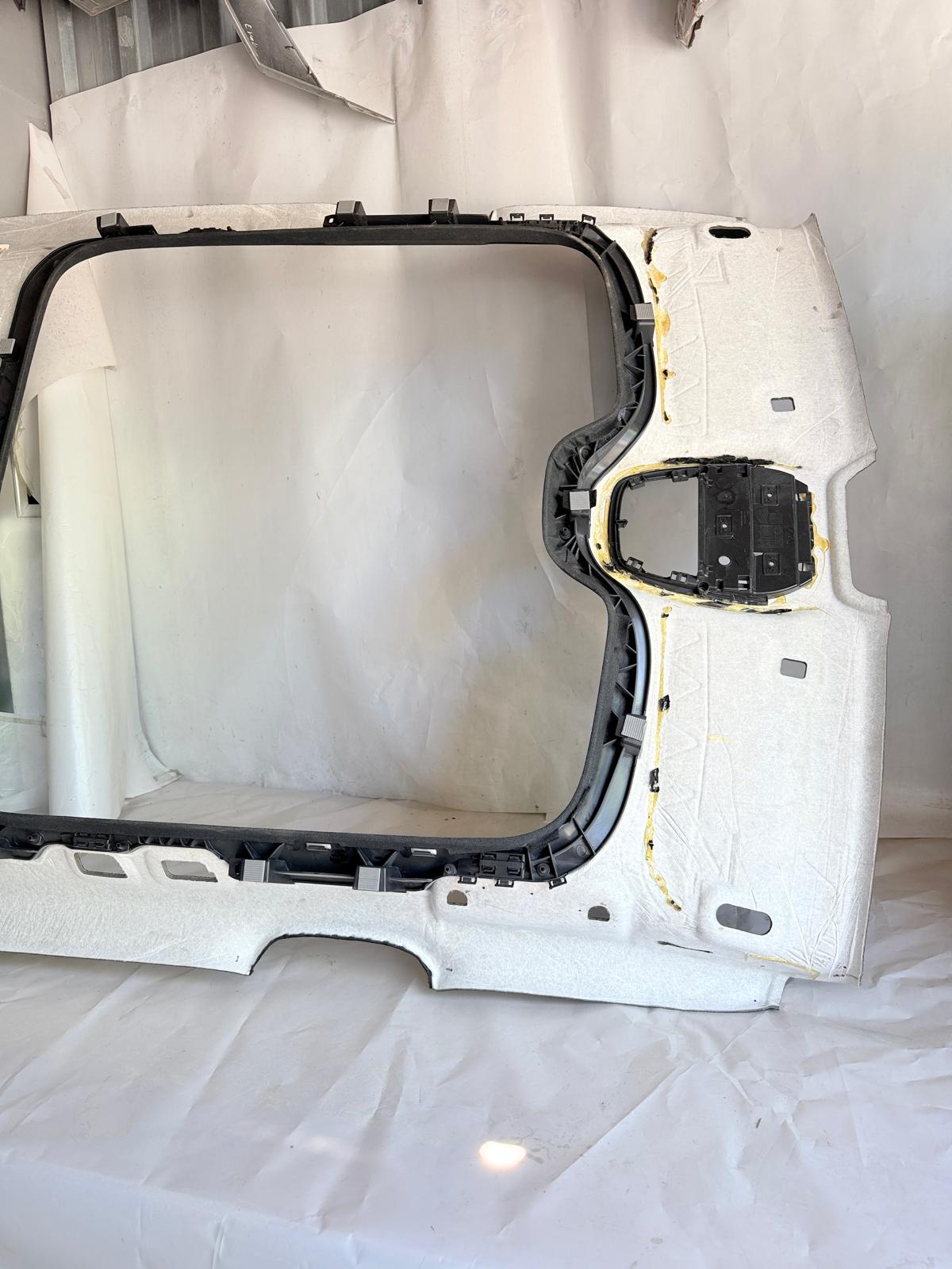 Volvo XC40 C40 Tavan Döşemesi Panoramik 32403136