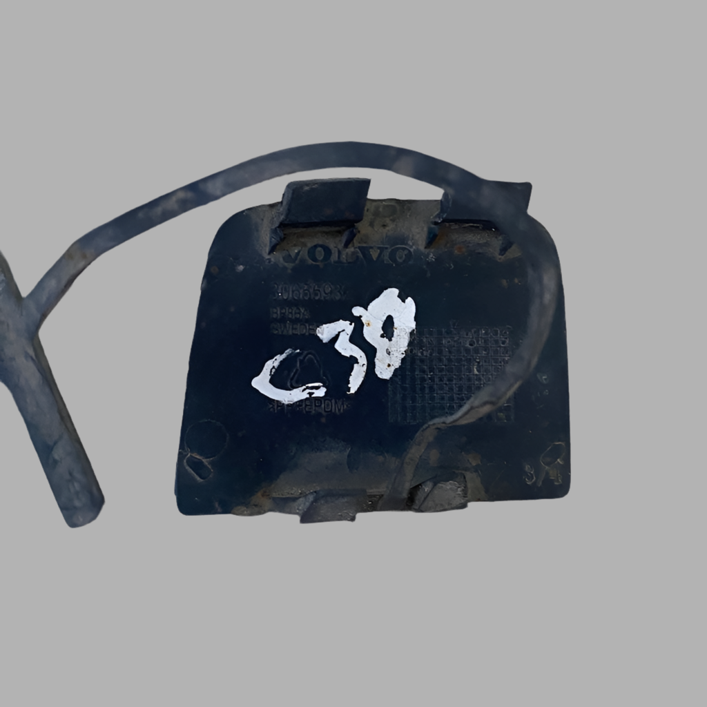 Volvo C30 2007-2010 Ön Çeki Demir Kapağı 30655932 Orijinal