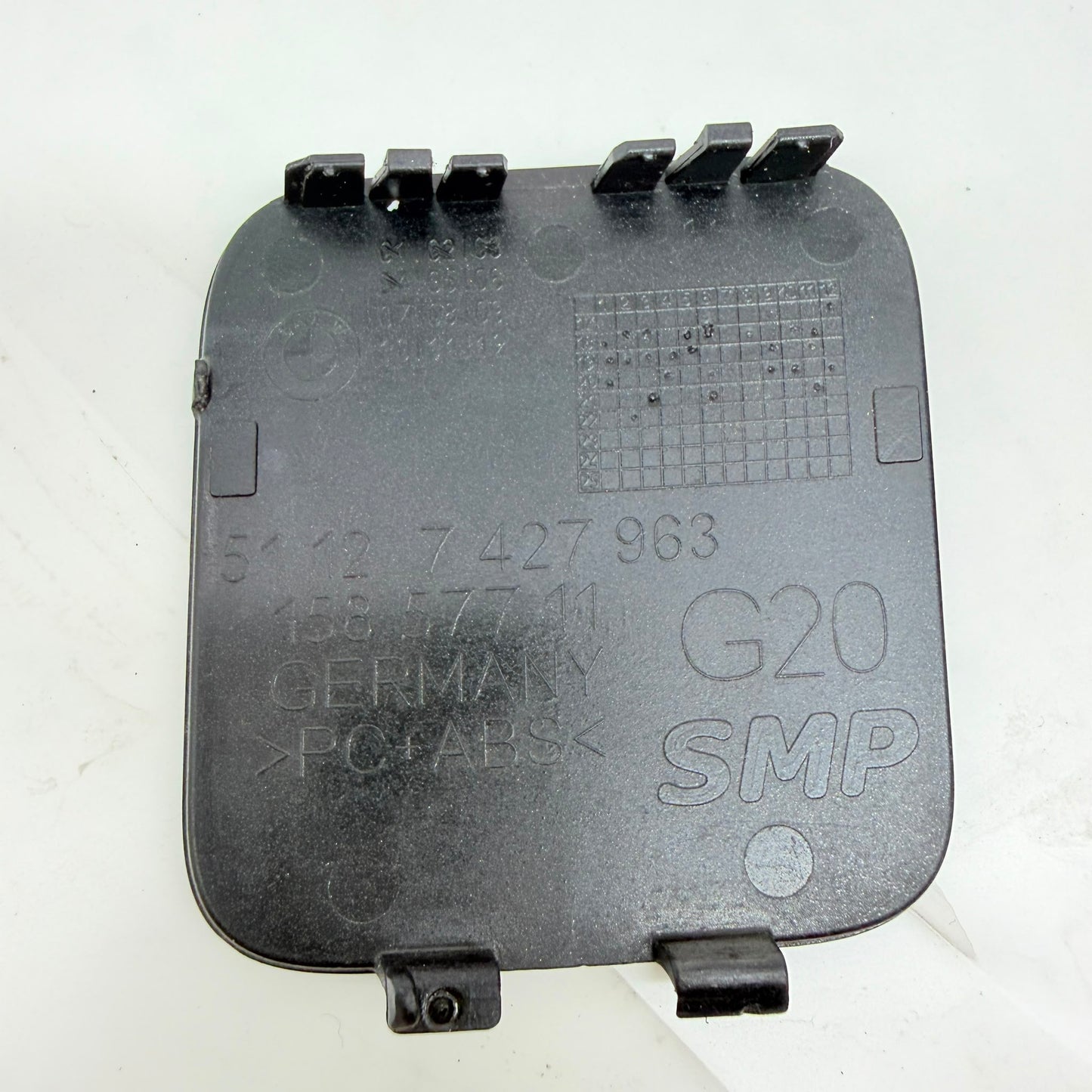BMW G20 G21 M-Sport Arka Tampon Çeki Kapağı 51127427963