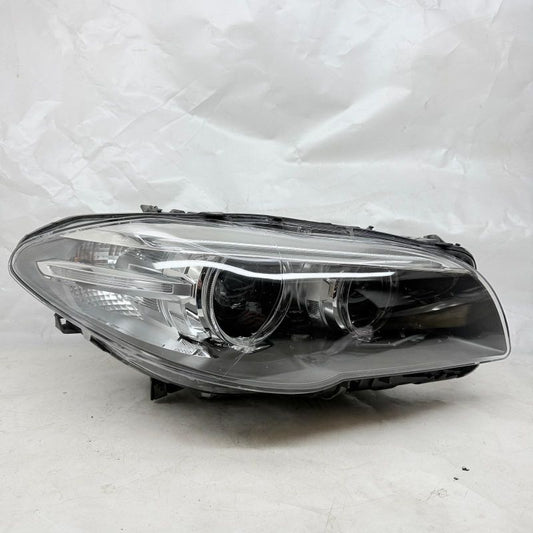 BMW 5 Serisi F10 Sağ Far Komple Beyinli 7317132-10 En Uygun Oto Parça