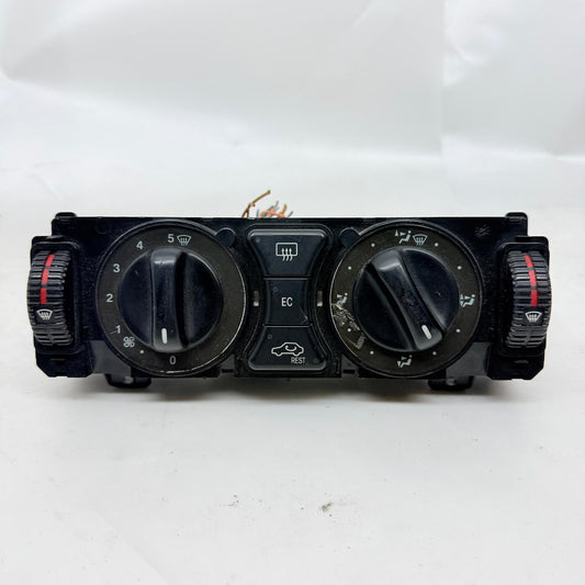 Mercedes E Serisi W210 Klima Kontrol Paneli A2108302985