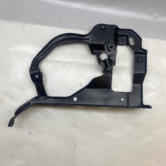 AUDI A3 Gösterge Paneli Montaj Braketi 8P1858505B