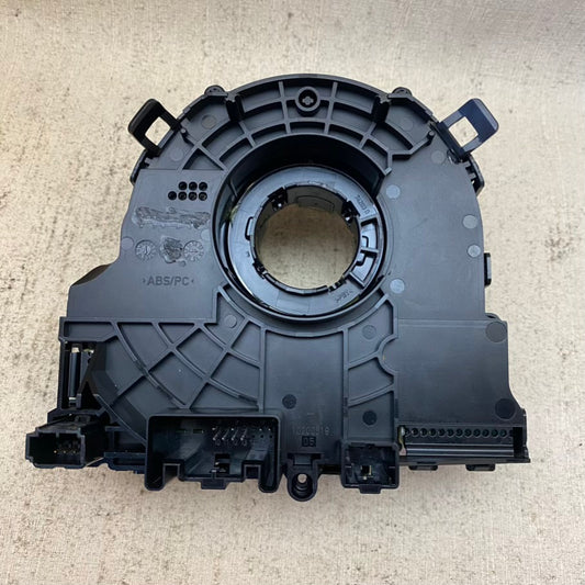 AUDI A4, A5, Q5 Açı Sensörü/Direksiyon Sargısı 8K0 953 568 Q