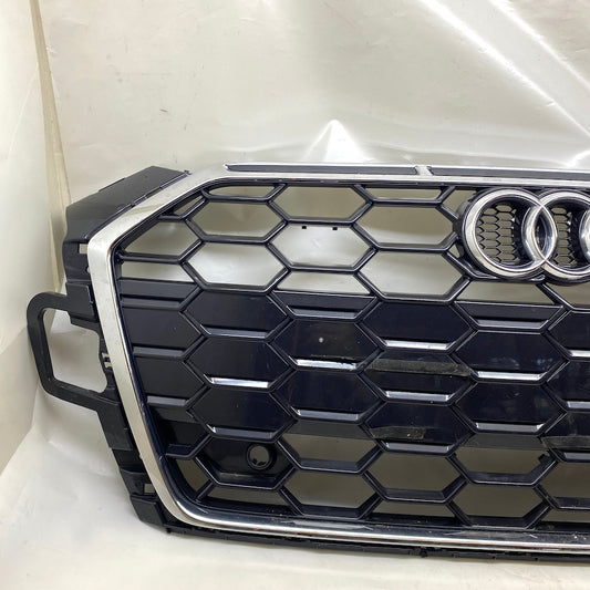 AUDI A5 Ön Panjur 8W5853651