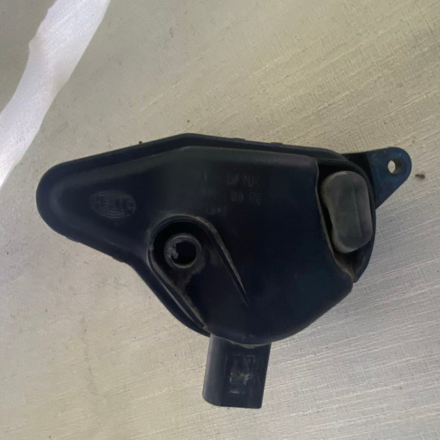 AUDI Q7 4L Sağ Sis Farı 24696800 RE Orijinal