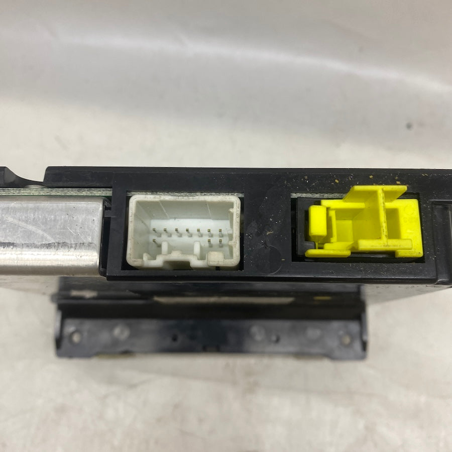 Aston Martin DB9 / Vantage Bilgi-Eğlence Beyni 6G33-18K81-AA 06-18