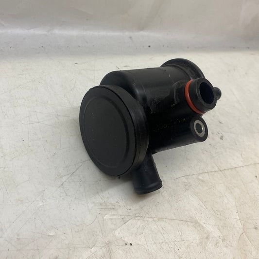 Aston Martin Vantage V8 Yağ Seperatörü 6G33-6B673-AB Orijinal 2016