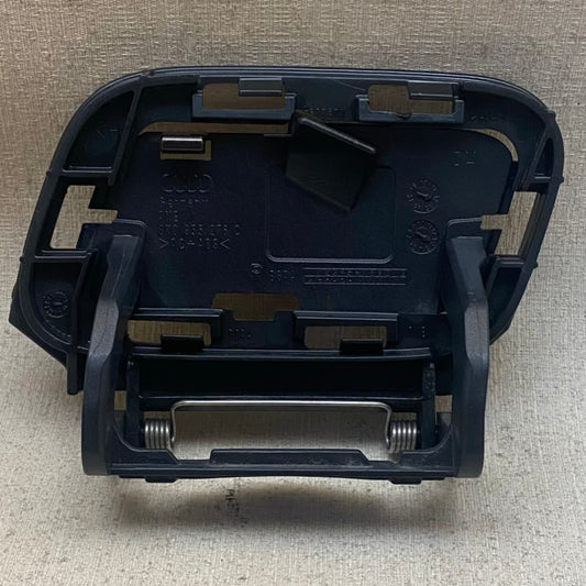 Audi A4 A4L B9 Ön Tampon Sağ Far Yıkama Kapak Nozulu 8K0955276C