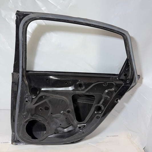 Audi A4 B8 Sağ Arka Kapı 08-15 En Uygun Oto Parça