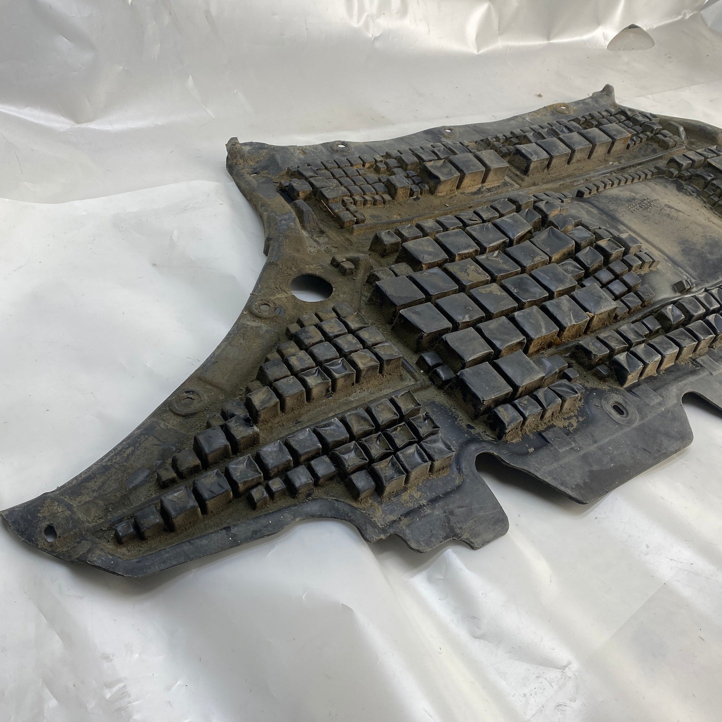 Audi A4 Motor Alt Muhafaza 8K0863821AF Orijinal Çıkma 2009-2015