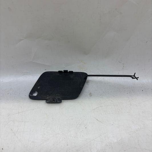 Audi A4 Ön Tampon Çeki Demir Kapağı 8W0807241 2016-2021 Orijinal Çıkma