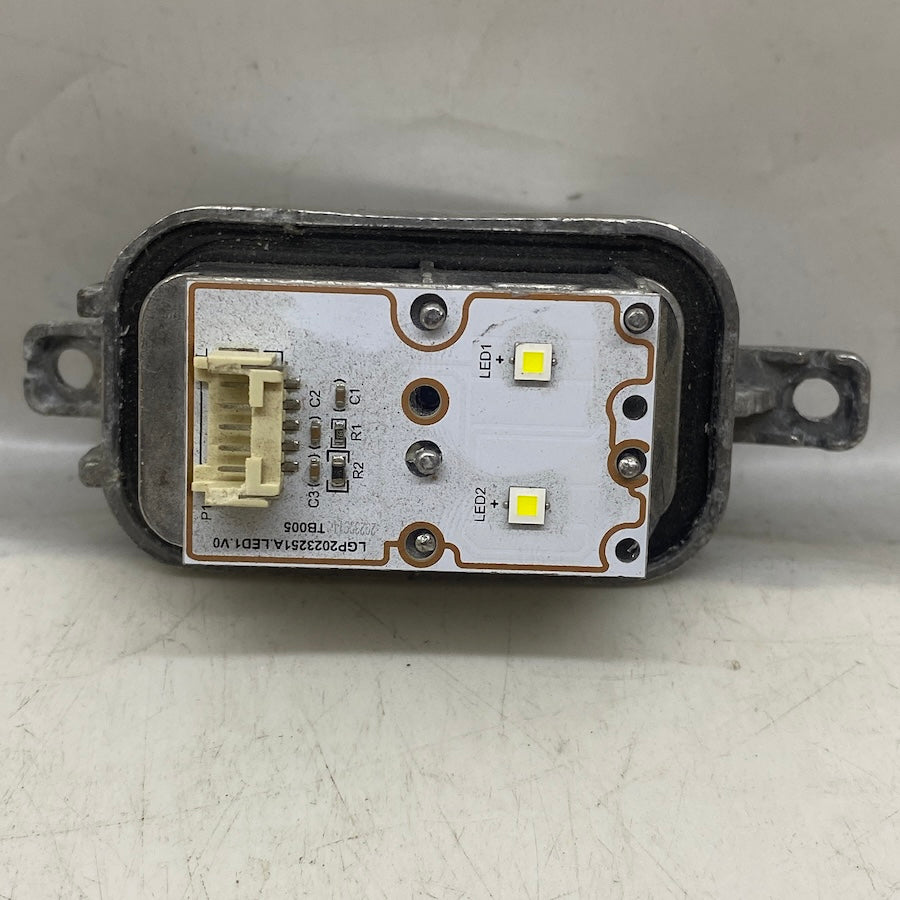 Audi A5 Far Köşe LED Beyni 2012-2016 | Çıkma (Muadil Ürün)