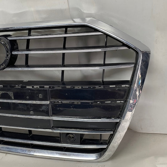 Audi A6 C8 Ön Panjur 4K0853651B Orijinal Çıkma En Uygun Oto Parça