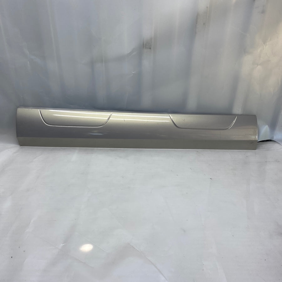 Audi Q3 Ön Sol Kapı Çıtası Orijinal Çıkma 8U0853959 (2011-2016)