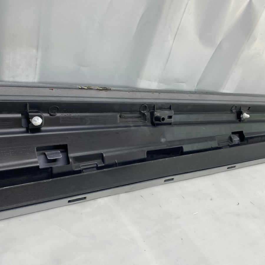 Audi Q3 Ön Sol Kapı Çıtası Orijinal Çıkma 8U0853959 (2011-2016)