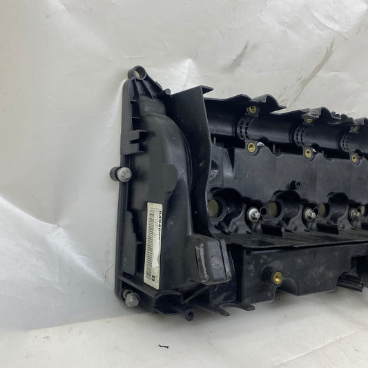 BMW 1 E87 N47 2.0 Dizel Eksantrik Üst Kapağı 797613