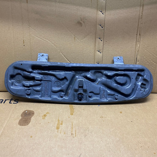 BMW 325i Yedek Lastik Alet Sandığı 71.11-1 094910