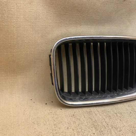 BMW 3 E36 Ön Böbrek Panjuru 5113 8 122 238