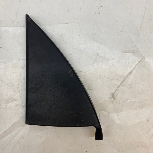 BMW 3 E46 Ayna İç Döşeme Üçgeni 5132 8204175 Orijinal Çıkma 2000-2006