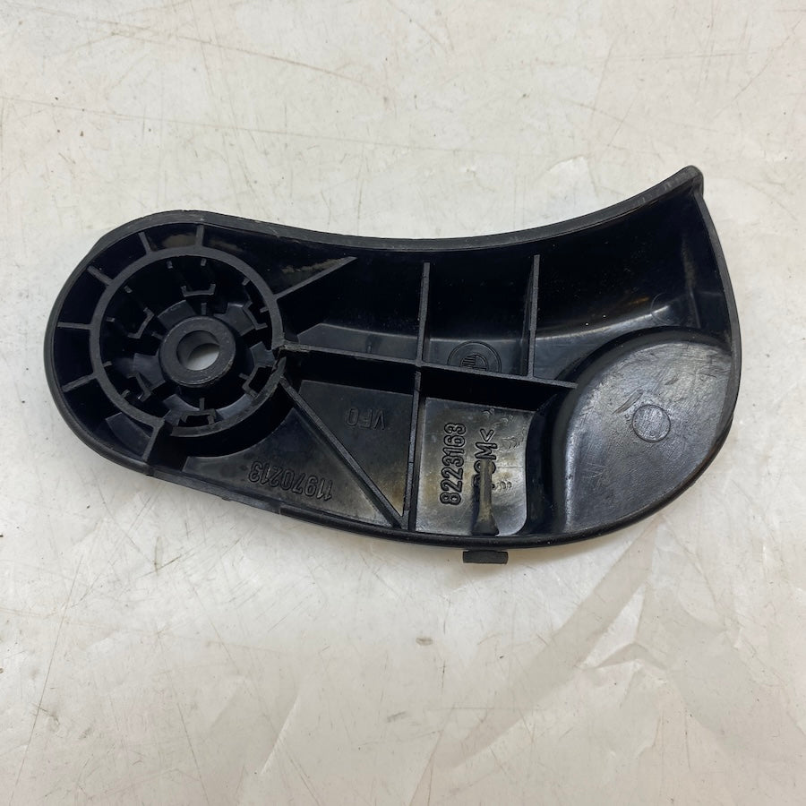 BMW 3 E46 Bagaj Kaput Açma Kolu 8223163 Orijinal Çıkma 2000-2006