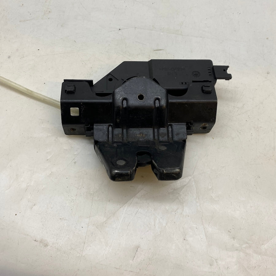 BMW 3 E46 Bagaj Kiliidi 7840617 Orijinal Çıkma 2004-2007