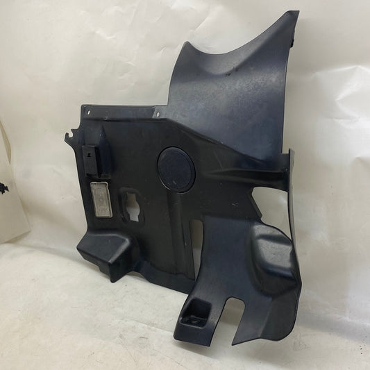 BMW E46 direksiyon alt döşemesi – 51458196099 OEM çıkma