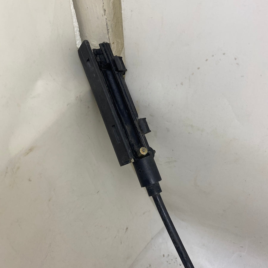 BMW 3 E46 Motor Kaput Kilidi Ve Halatı 8203859 Orijinal Çıkma