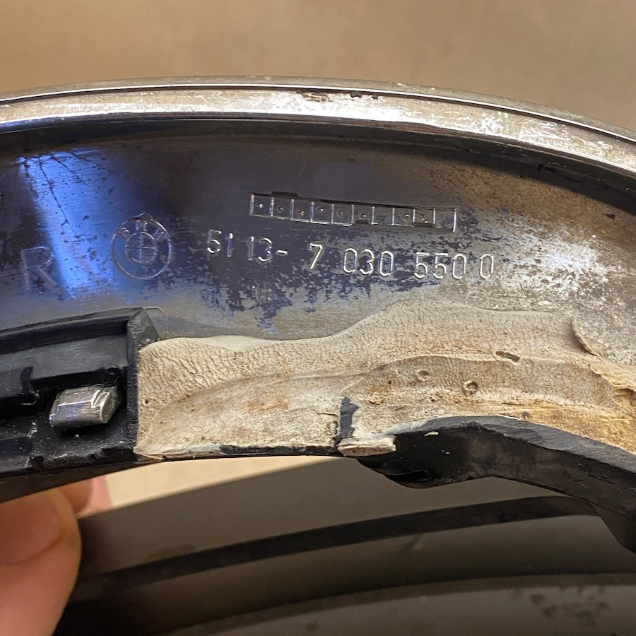 BMW 3 E46 Ön Böbrek Izgarası 70305500