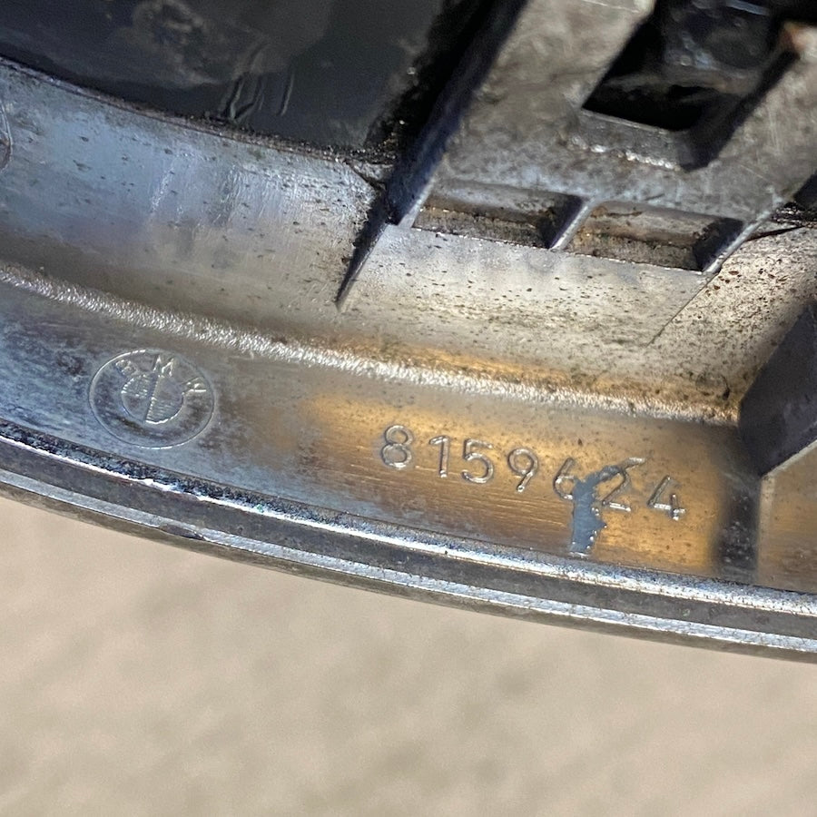 BMW 3 E46 Ön Böbrek Izgarası 8159623/8159624