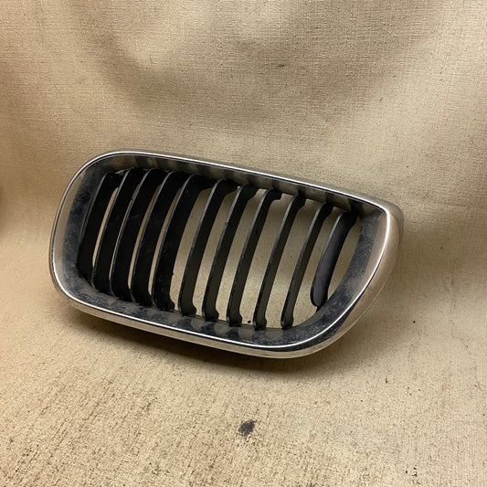 BMW 3 E46 Ön Böbrek Izgarası Sol 5113 70305490