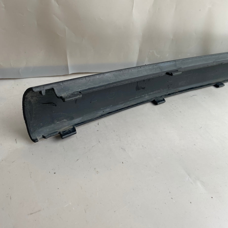 BMW 3 E46 Ön Sağ Tampon Çıtası 5111-8195290