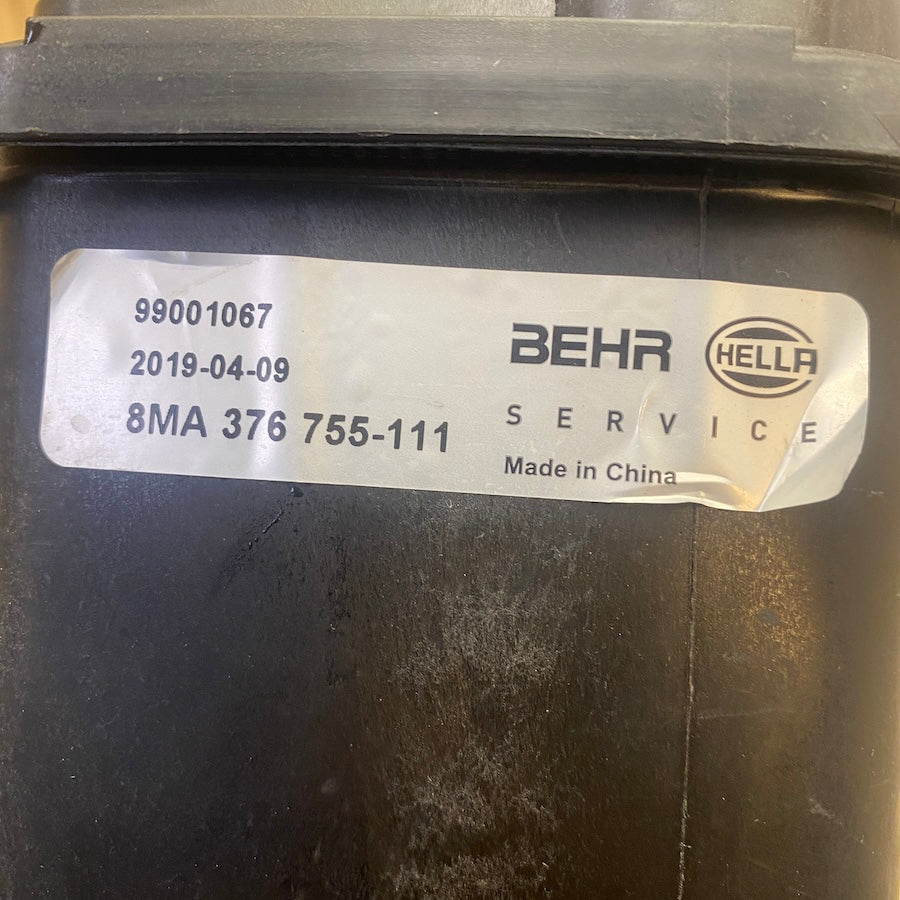 BMW 3 E46 Radyatör Su Deposu 8MA376755-111