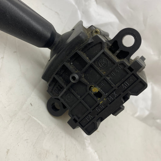 BMW 3 E46 Sinyal Kolu 8363668K 01-06