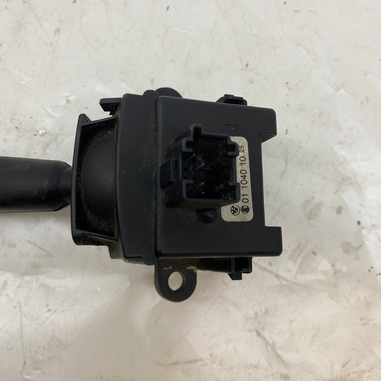 BMW 3 E46 Sinyal Kolu 8363668K 01-06