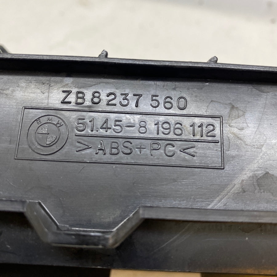 BMW 3 E46 Teyp Çerçevesi 5145 8196112 Orijinal Çıkma 2000-2006