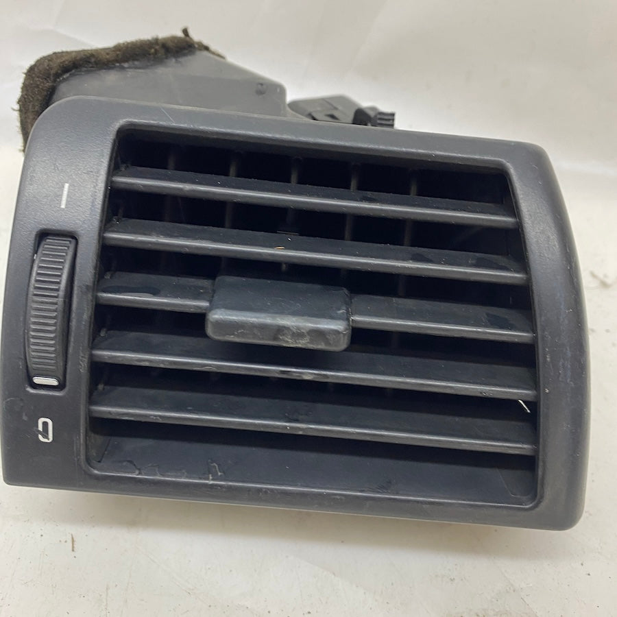 BMW 3 E46 Torpido Hava Üfleme Menfezi 6622-8361898