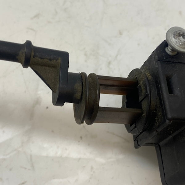 BMW 3 E46 Yakıt Depo Kapağı Kilit Motoru 406204311 97-06