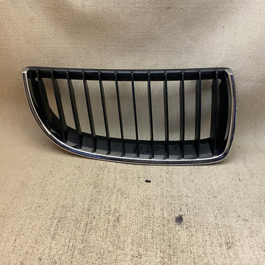 BMW 3 E90 E91 Ön Böbrek Izgarası 7120007/7120008