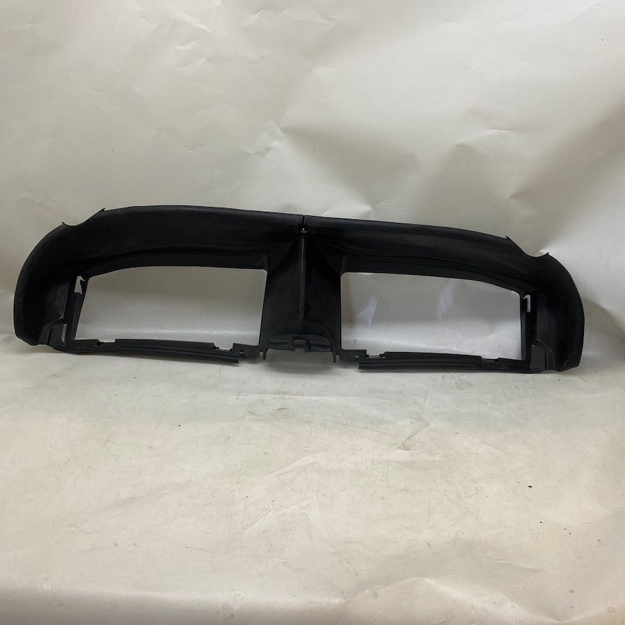BMW 3 Serisi E90 2004-2012 ön panjur iç maskesi, orijinal çıkma parça – 51717134099