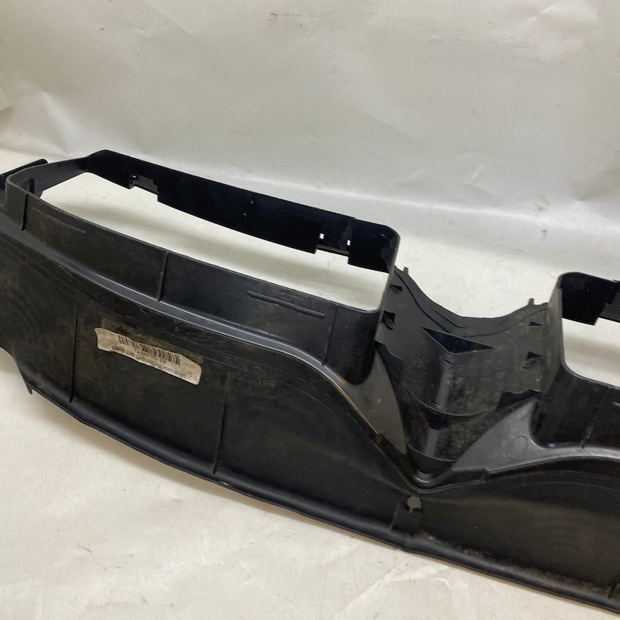 BMW 3 E90 Ön Panjur İç Maskesi 5171 7134099 Orijinal Çıkma 2004-2012
