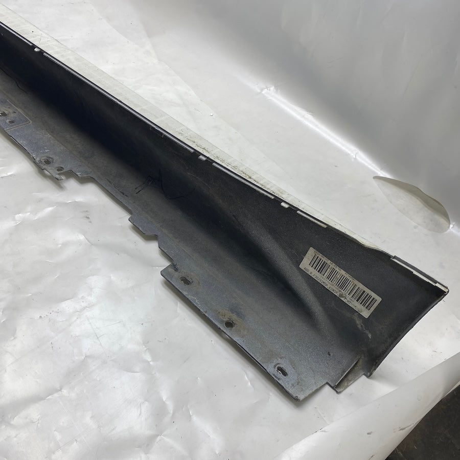 BMW 3 F30 Marşpiyel Kaplaması Sağ Orjinal - En Uygun Oto Parça