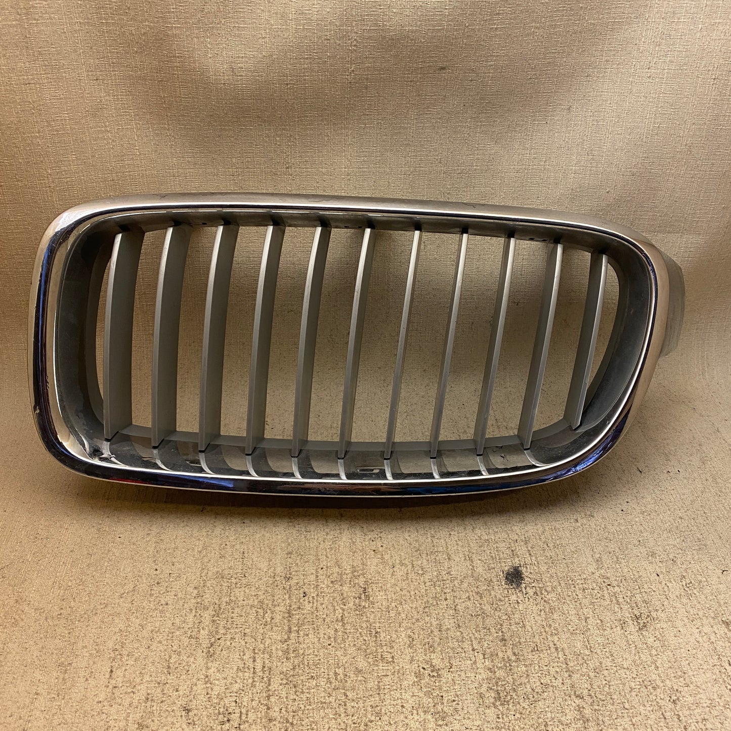 BMW 3 F30 Ön Böbrek Izgarası 7295436/7295435