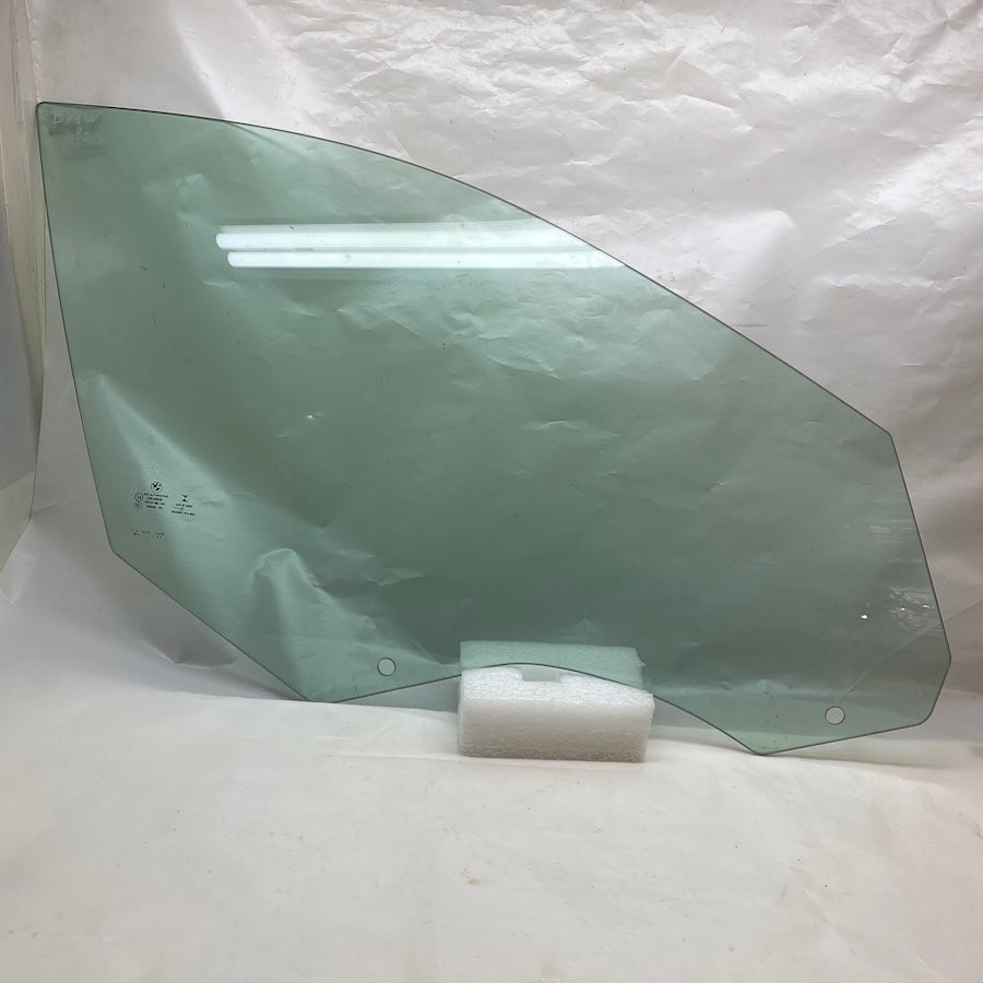 BMW 3 F30 Ön Sağ Kapı Camı 43R-00050