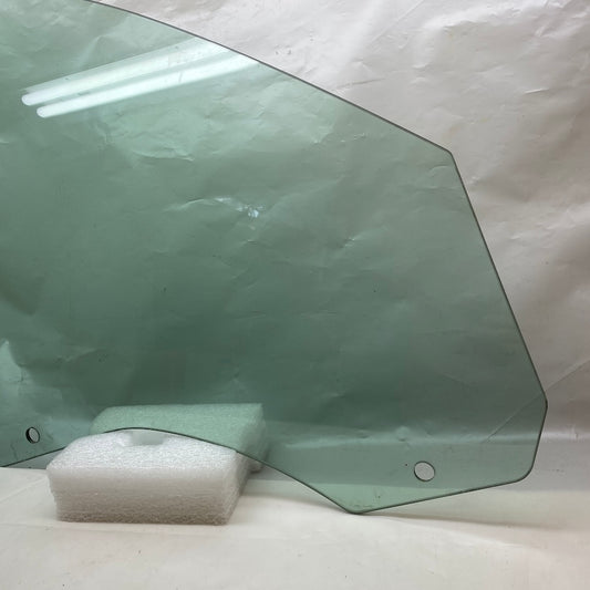 BMW 3 F30 Ön Sağ Kapı Camı 43R-00050