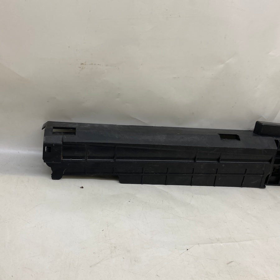 BMW 3 F30 Radyatör Yan Ayağı 1711 7600537